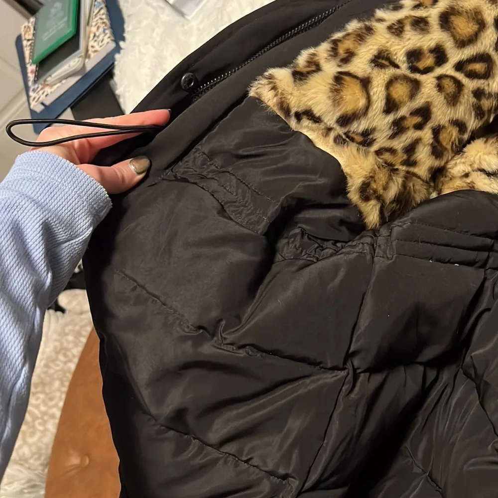 MK parka - Picture 7 of 11